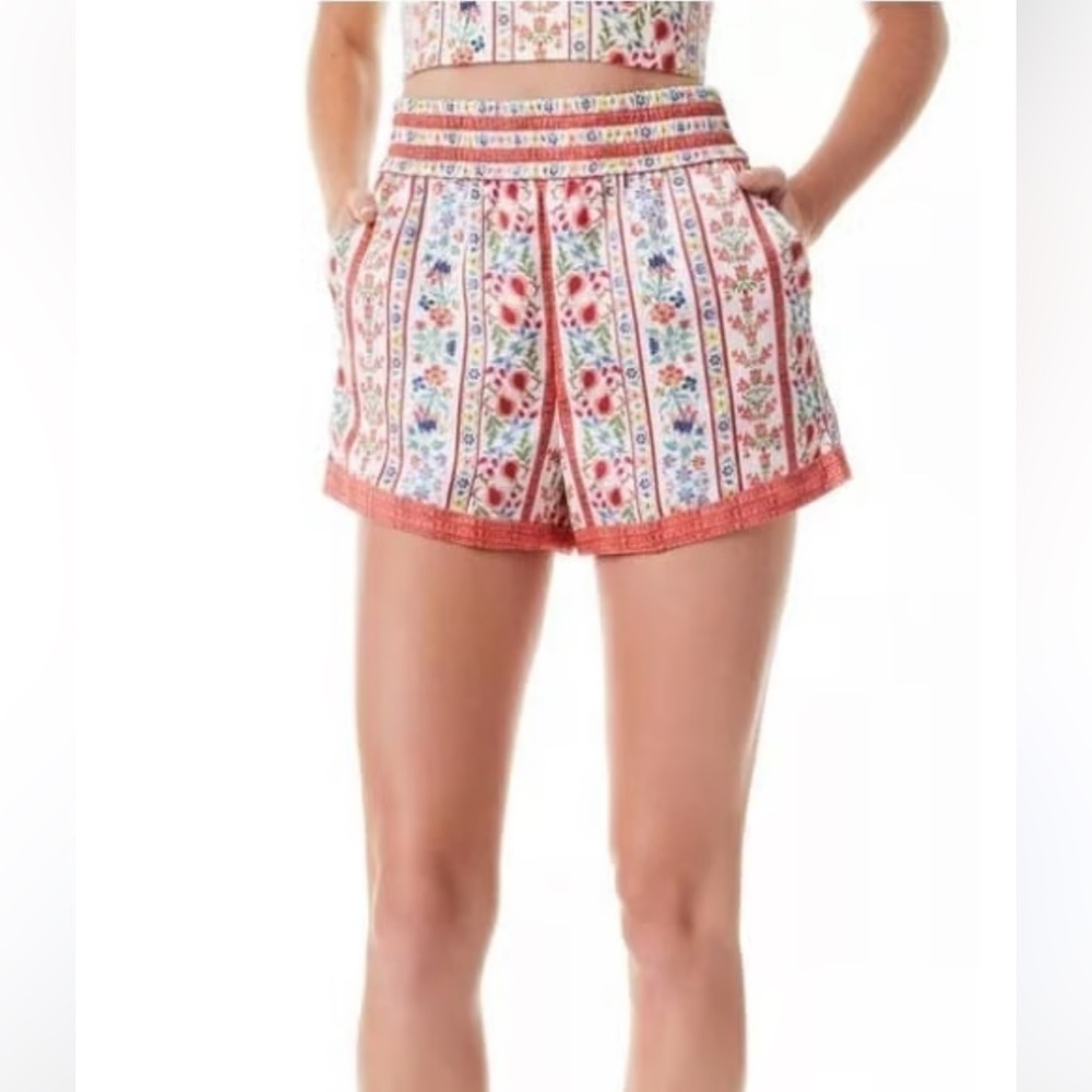 Alice + Olivia Tandy Floral Hot-Pants Shorts